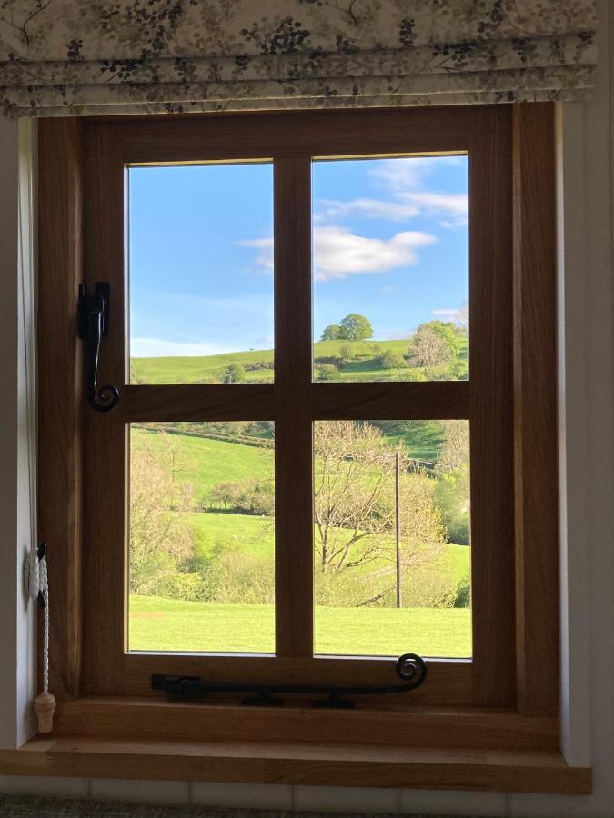 Willa The Snug At Coed Y Gaer Oswestry Zewnętrze zdjęcie